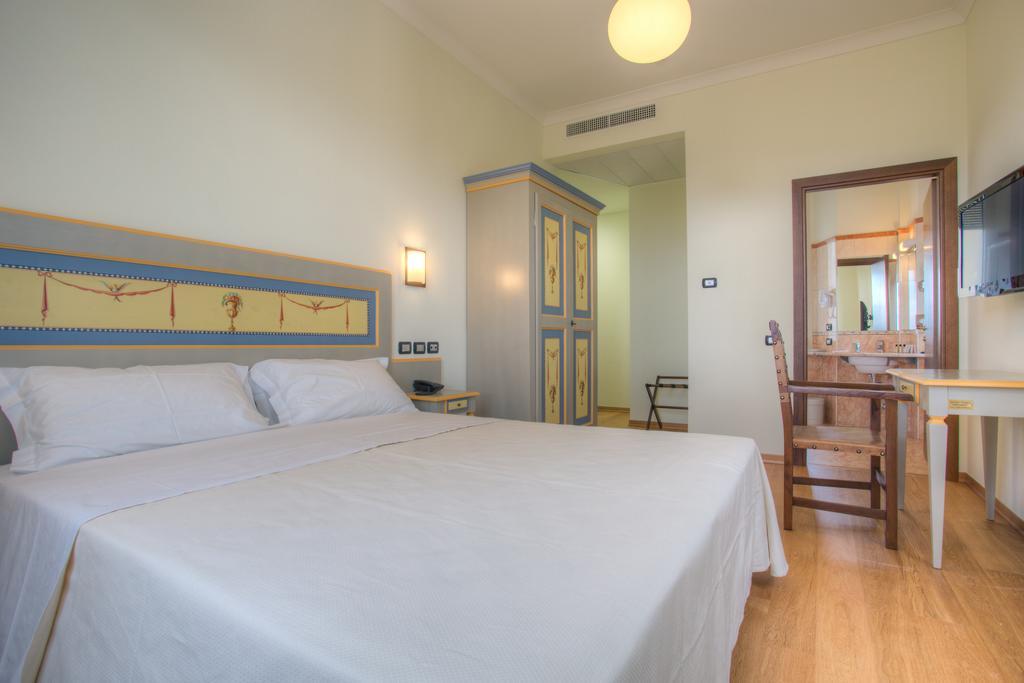 Hotel Il Duca Del Montefeltro Pennabilli Exterior foto